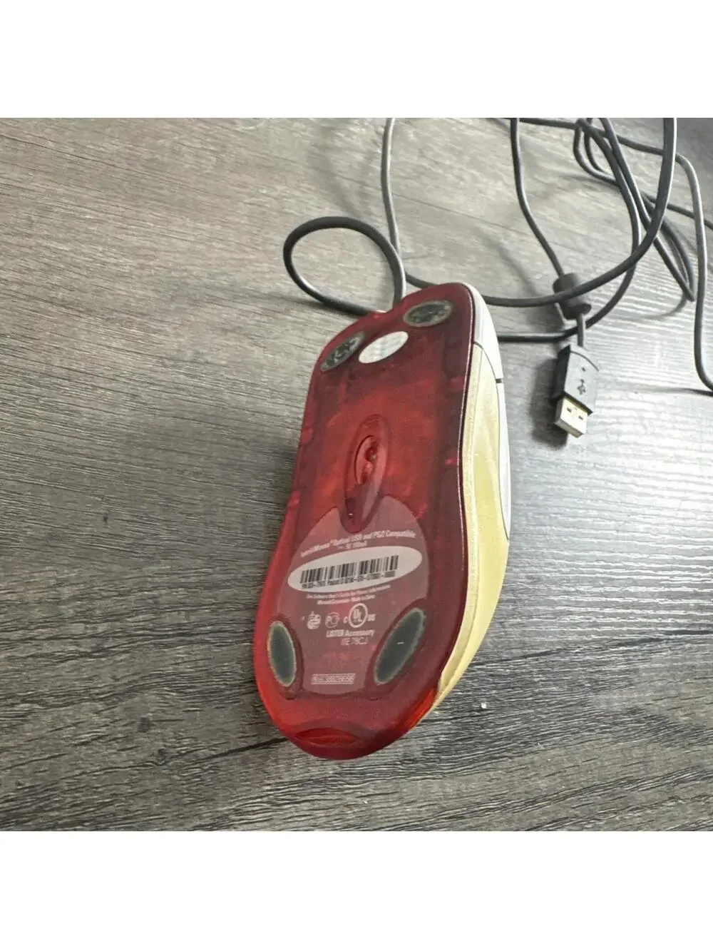 MICROSOFT X05-77975 Intellimouse Optical USB and PS/2 Compatible (used)